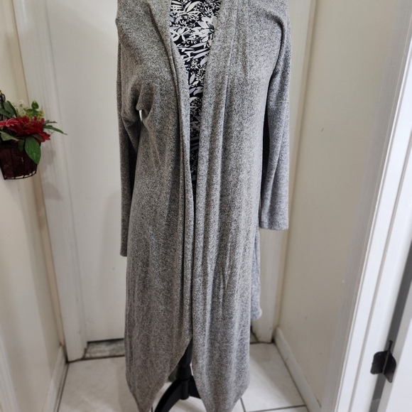 white house black market    open  front knitted long cardigan euc - Picture 11 of 13